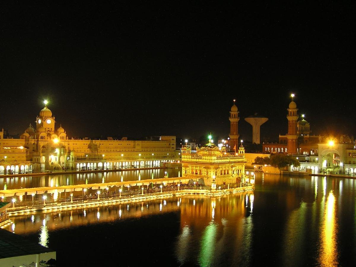 Hotel Krishna'S Near Golden Temple Amritsar Exterior photo